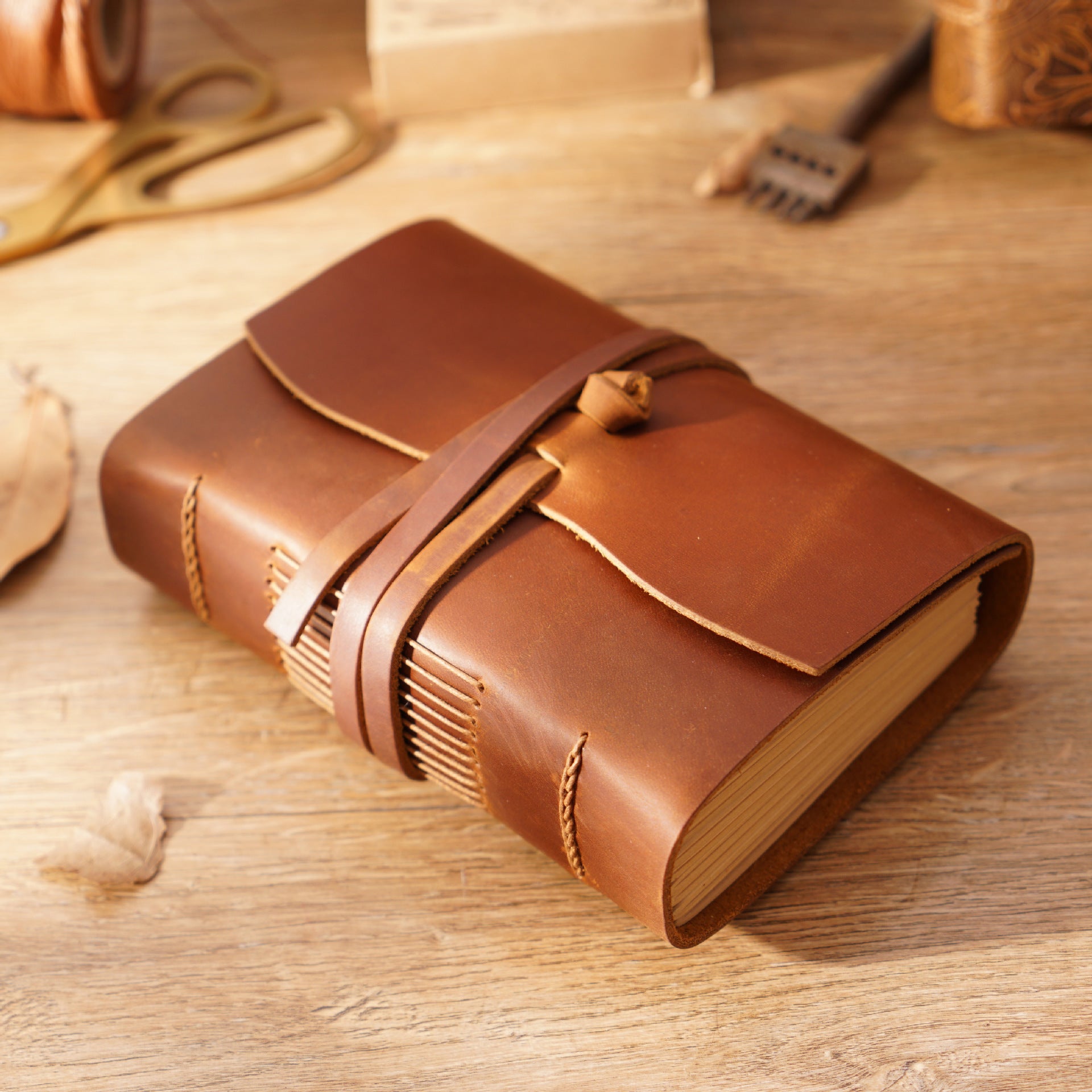 Leather Bound Notebook for Writing, Painting and Drawing - Blaze & Pearl